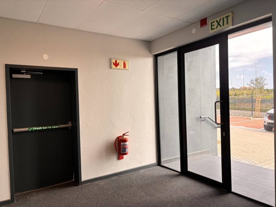 To Let commercial Property for Rent in Cape Farms Western Cape